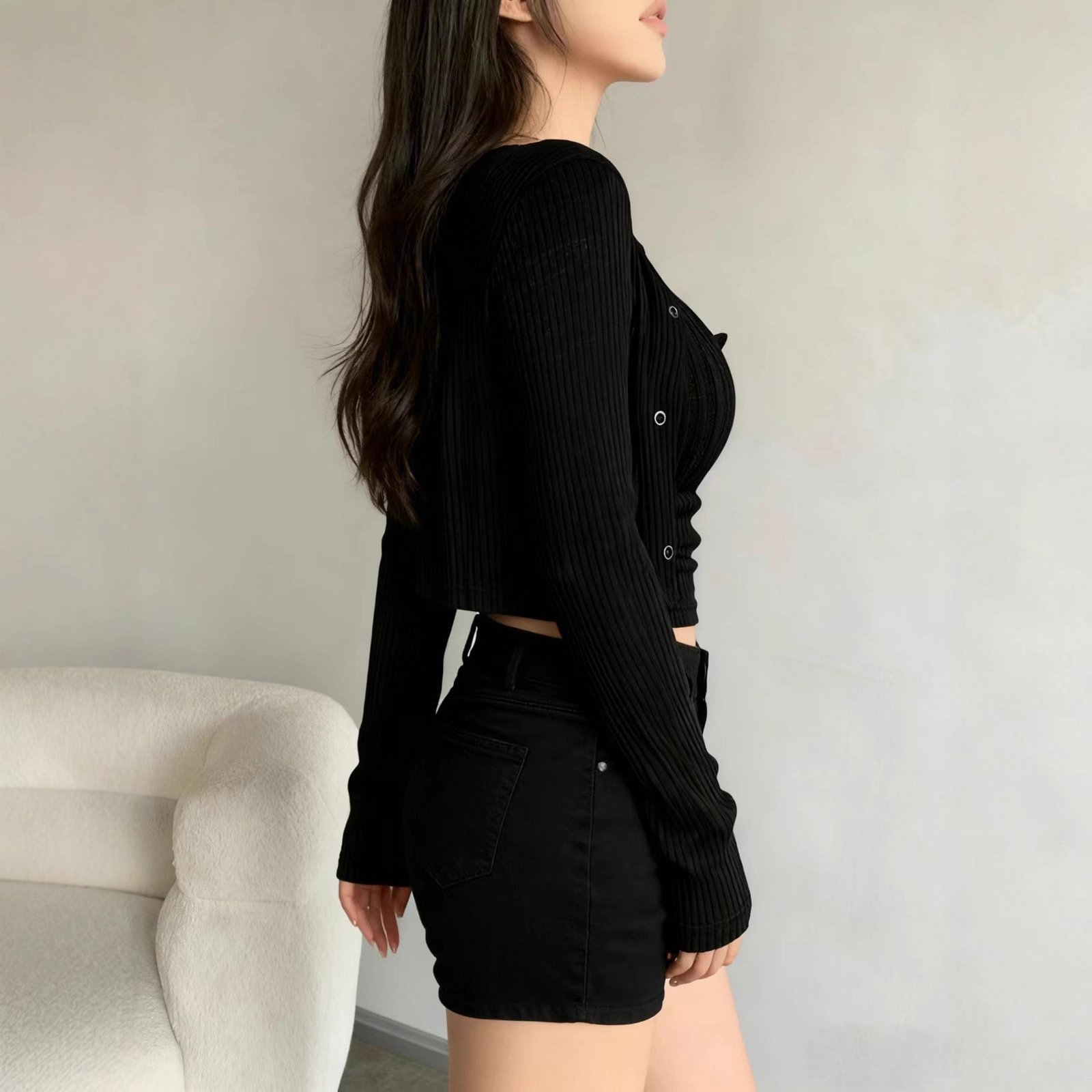 Figure-flattering Long-sleeve Thin Cardigan And Camisole Two-piece Set - Image 7