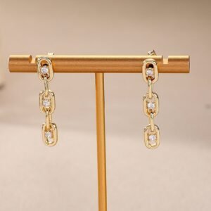 Niche Affordable Luxury Fashion Earrings With A Trendy Designer-inspired Look