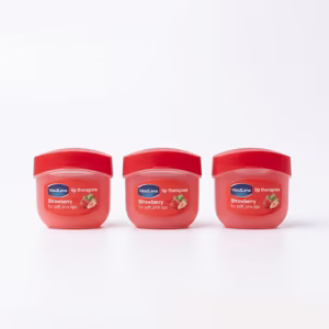 3pcs Strawberry-Scented Lip Balm Moisturizing & Hydrating Lip Balm Compact & Portable Travel Size Beginner-friendly Suitable for Dry Skin Daily Lip Care Birthday Gifts for Classmates