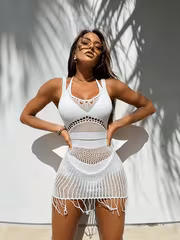 New Cut-Out One-Piece Swimsuit: Halterneck Design with Cut-Out Patterned Cover-Up, Combining Holiday-Inspired Style with Comfort - Image 6