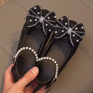 1 Pair 2026 New Fashion Versatile Plus Size Pink Girl's Pearl & Rhinestone Bow Decor Cute Flat Shoes, Round Toe, Suitable For Daily Wear, Dancing, Outdoor In Spring & Autumn, Glitter Decoration Closed Toe Princess Ballet Shoes, Run Small By Half Size