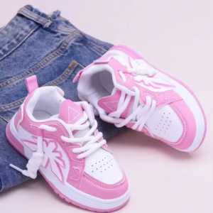1 Pair Casual Fashion Kids' Sports Shoes, Patchwork Upper, Soft, Comfortable, Lightweight, Easy Slip-On Closure, Suitable For Indoor, Outdoor, Play, Sports And Other Occasions