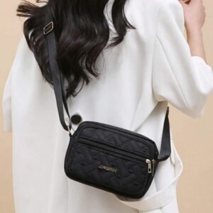 1. Fashionable Rhombus Pattern Crossbody Bag, Plush Material Coin Purse, Matching Set, Multifunctional Zipper Heart-Shaped Shoulder Bag With Embroidery, Plush Mini Earphone Storage Bag, Mother's Day Gift, Women's Casual Wallet Handbag, Multi-Layer Phone Bag, Outdoor Ladies Bag, Portable Office Lady Student Commuter Bag, Best Gift For Friends And Family, Travel Party Souvenir
