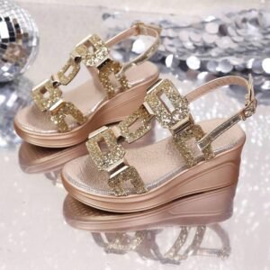 1 Pair Girls' Gold Glitter High Heel Beach Sandals, Soft Metallic PU Material, Strap Metal Buckle Design, Round Toe, Lightweight & Cushioned Platform, Fashion Princess Style, Suitable For Daily, Beach, Party, Dance