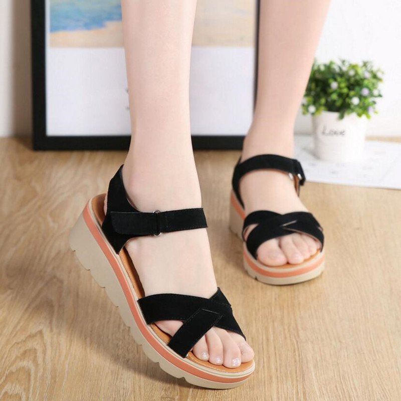 Wedge flat student sandals - Image 4