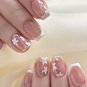 24pcs Simple Pure White Flower Cute & Sweet False Nails, Suitable For Women & Girls Nail Art Decor + 1 Bottle Jelly Gel + 1 Nail File, Press-On Manicure Supplies