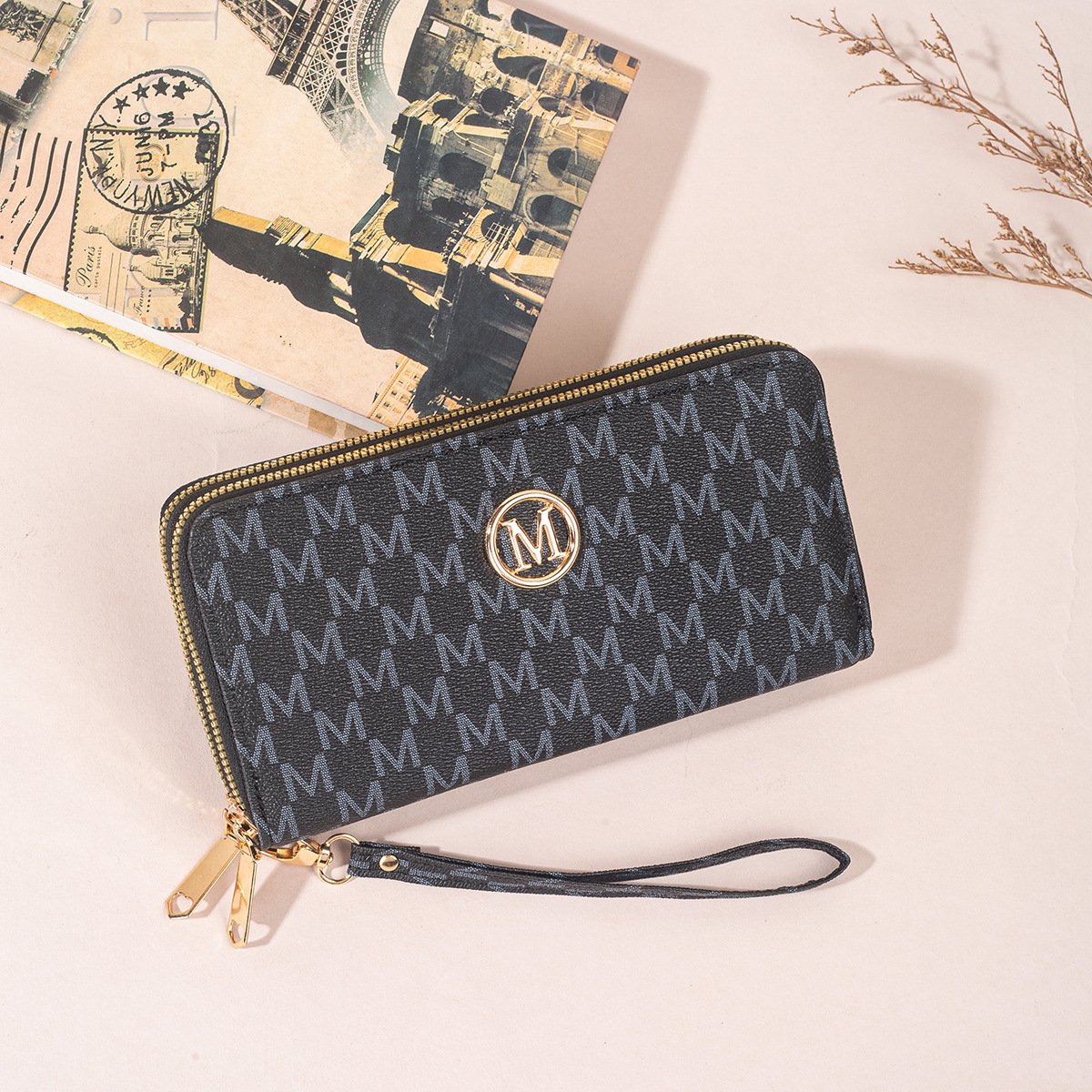20 Off Stylish Minimalist Portable Coin Purse With Multiple Card Slots And Letter Design - Image 3