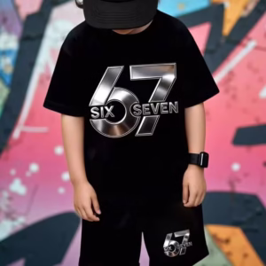 2pcs/Set Tween Boy Black Summer Casual Streetwear City Break Fashionable Metal Texture Digit 67 Letter Slogan Graphic Print Relaxed T-Shirt&Shorts