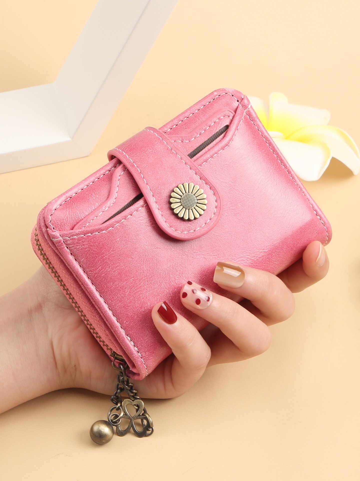 New Womens Wallet Fashionable Tassel Design Zip-around Short Style With Multiple Card Slots - Image 6