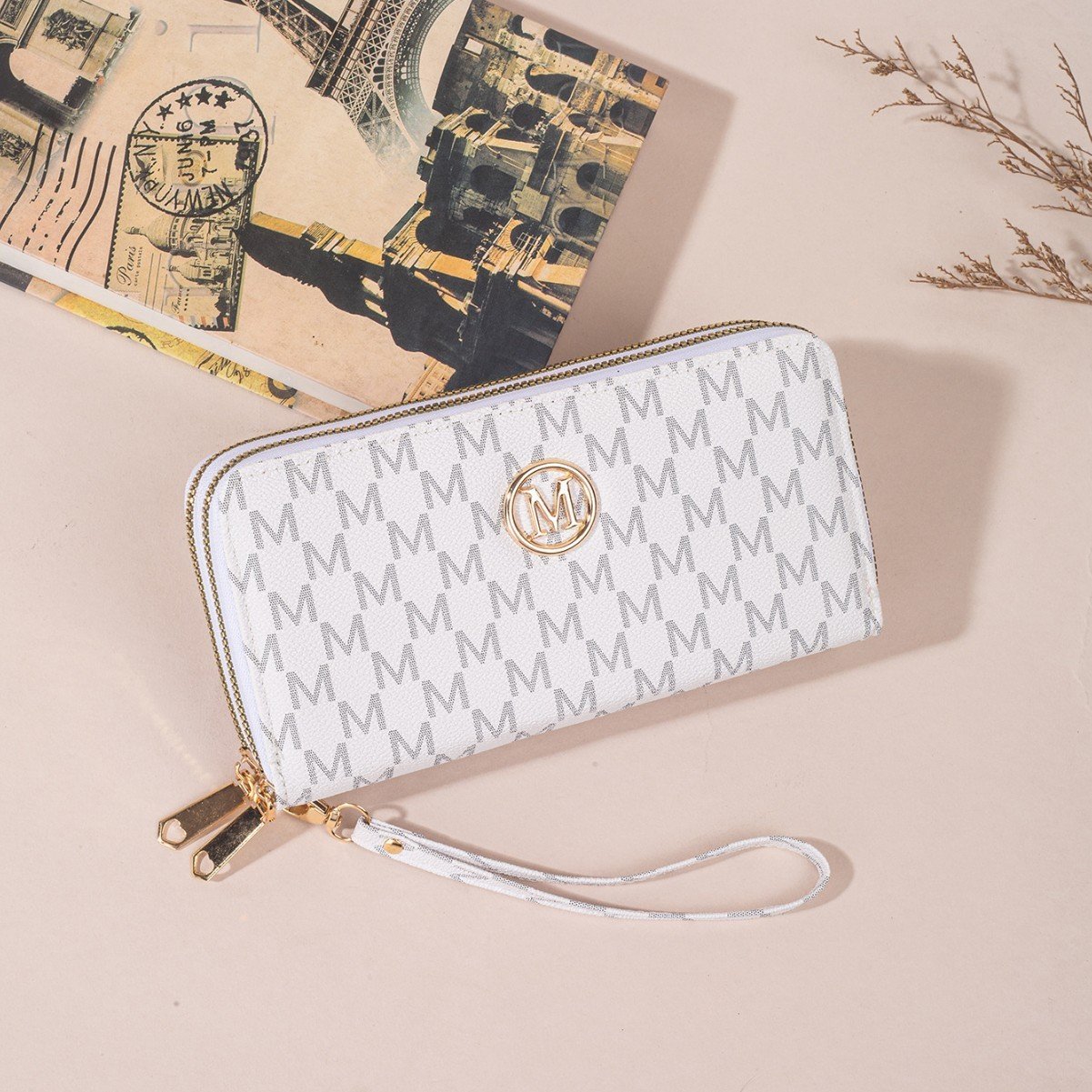 20 Off Stylish Minimalist Portable Coin Purse With Multiple Card Slots And Letter Design - Image 4