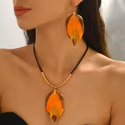 Women' Bohemian Plated Leaf Necklace & Earrings Set - Layered Choker Suitable for Daily Wear, Parties, Vacations, Gift - Retro Tube Pendant for - Wear, Year-Round Versatile - Image 2