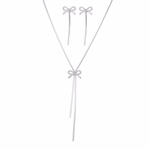 3pcs Stainless Steel Luxury Bow Ladies Earrings Necklace Set Sweet Elegant Design Tassel Ladies Jewelry Set Perfect Valentine'S Day Gift Suitable for Party Banquet Daily Wear