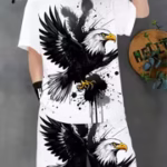 Ink Wash White-Headed Eagle Print Boys' Set, American Style Short Sleeve and Shorts 2pcs Set, Stylish Casual Outfit for Boys, Perfect for Outdoor
