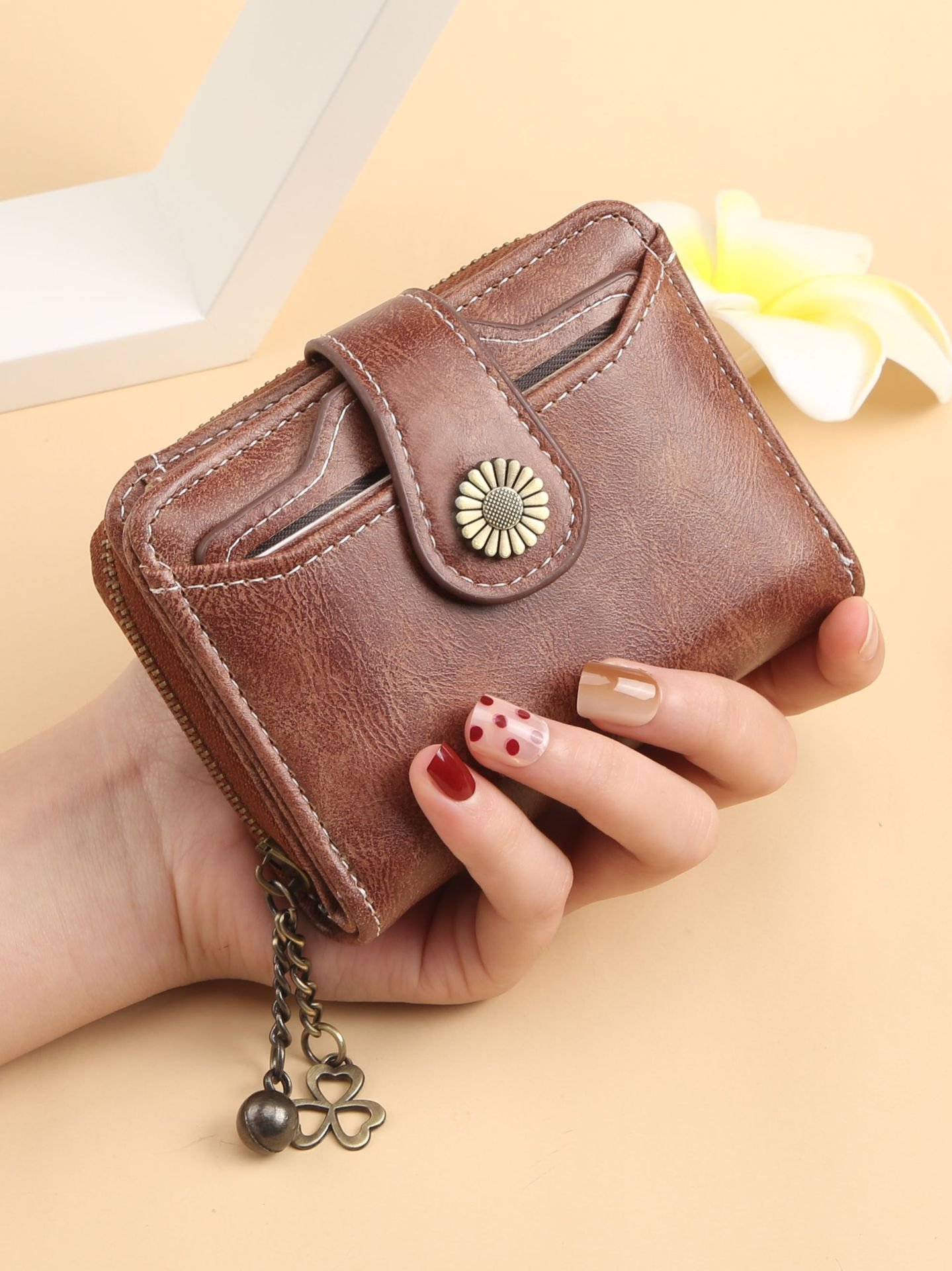 New Womens Wallet Fashionable Tassel Design Zip-around Short Style With Multiple Card Slots - Image 10