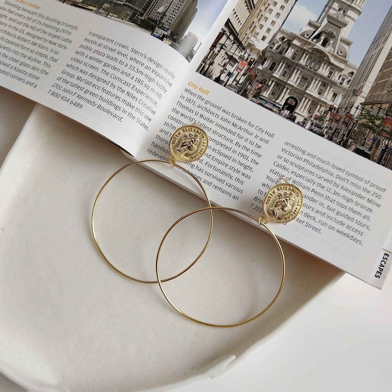 925 Sterling Silver INS Style Queen's Big Circle earings - Image 3