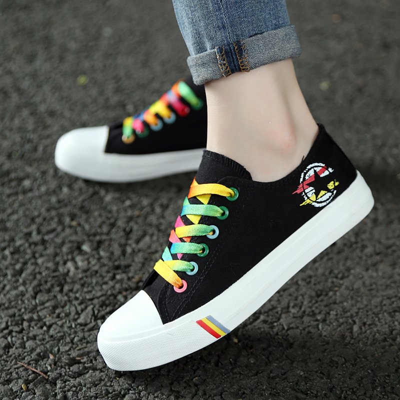 Classic canvas shoes - Image 4