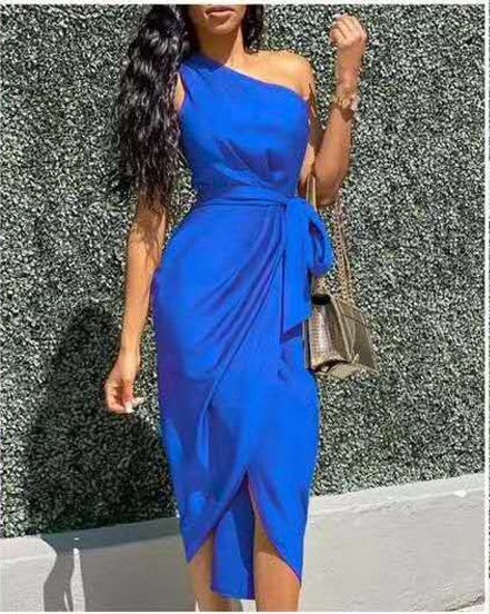Dresses with slanting shoulders and irregular straps - Image 2