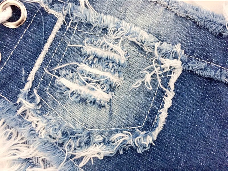 Women's denim shorts - Image 6