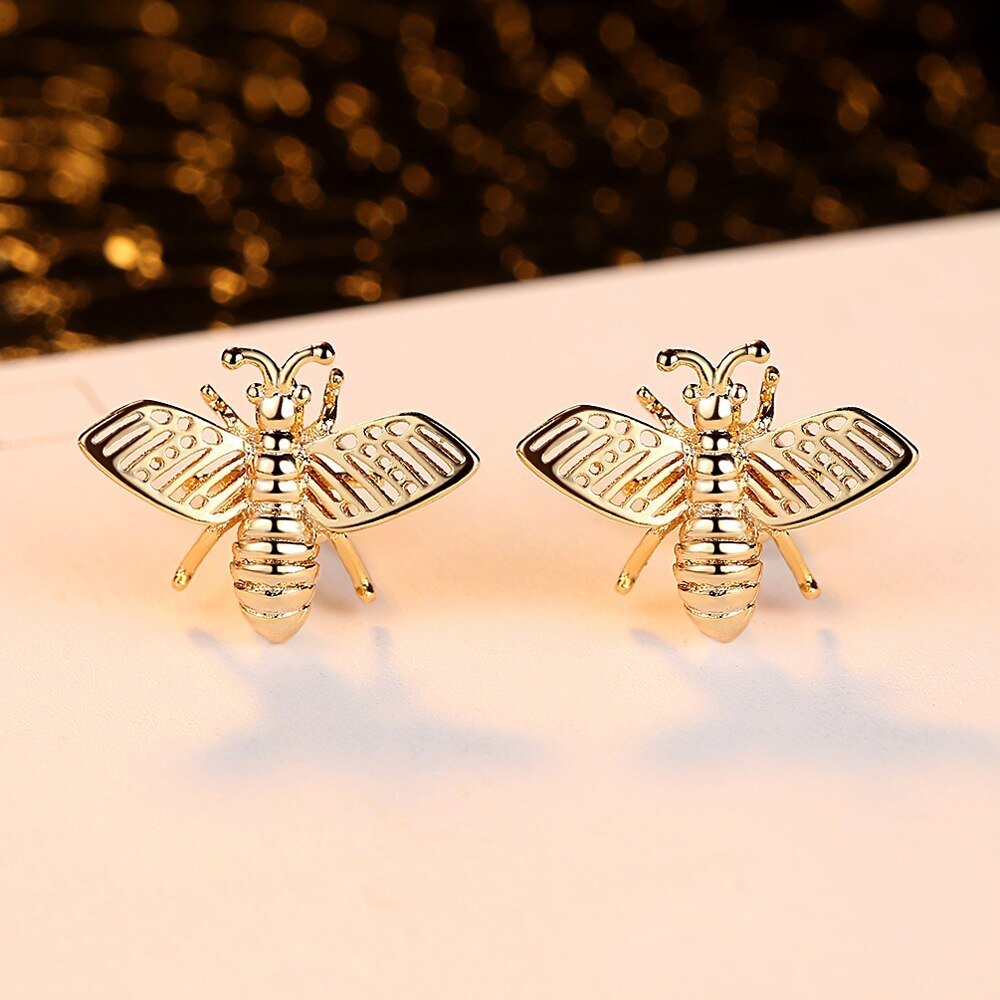 3 Styles Korean Inlaid Crystal Rhinestone Bee Earings For Women Sweet Beauty Simple Atmosphere Stud Earrings D333 - Image 6