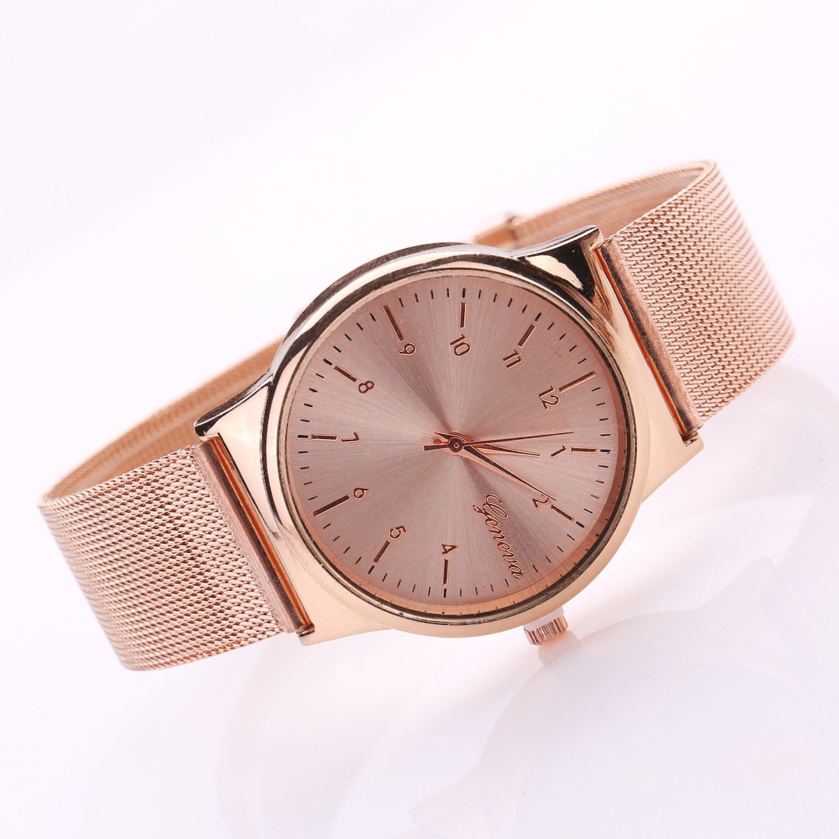 Watch the big sports fashion leisure belt gold outdoor military derivative supply explosion models one generation - Image 4