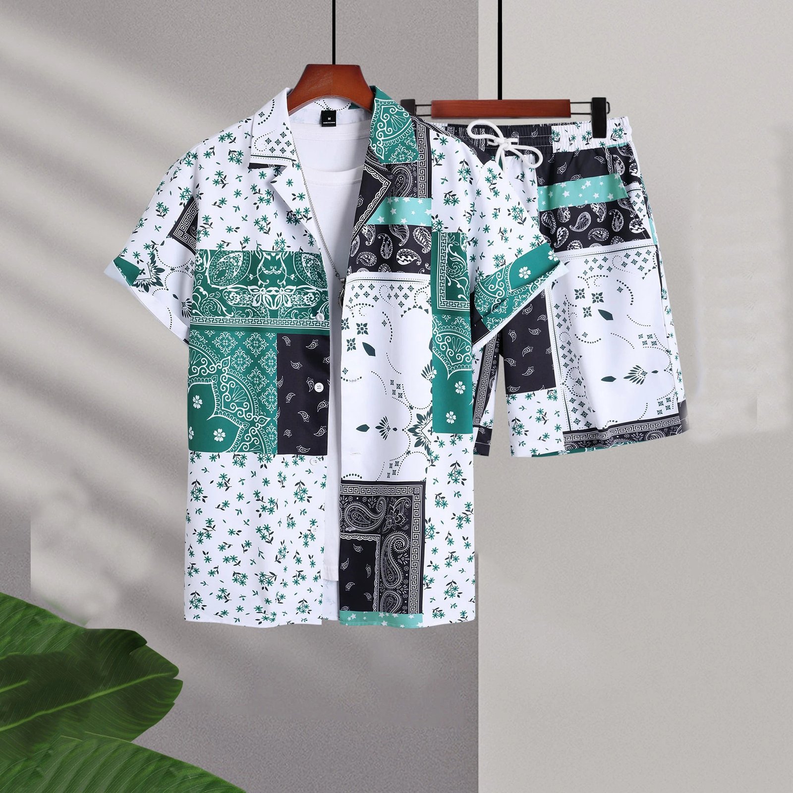 Cashew Flower Casual Shorts Cardigan Set For Men - Image 3