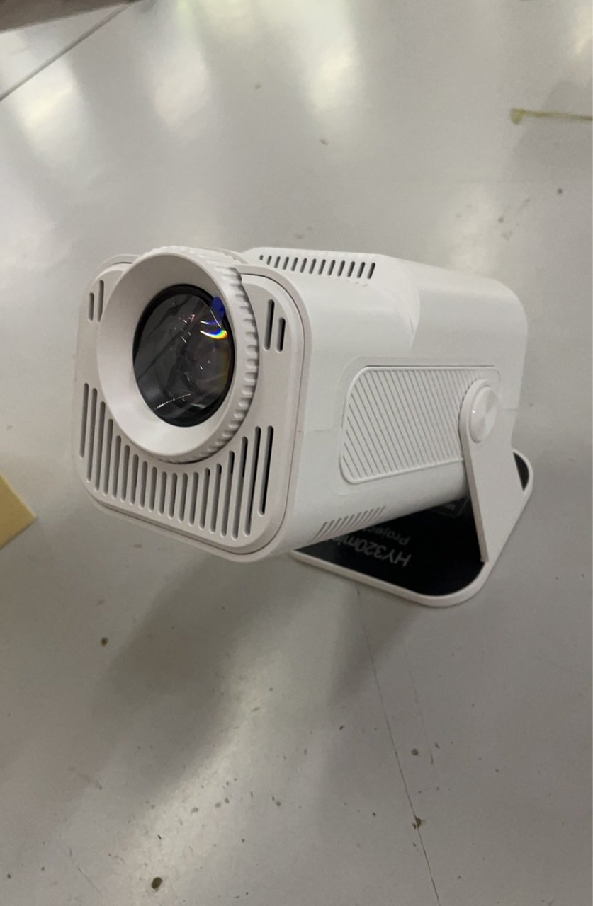 Personality Projector Household Outdoor Portable - Image 6