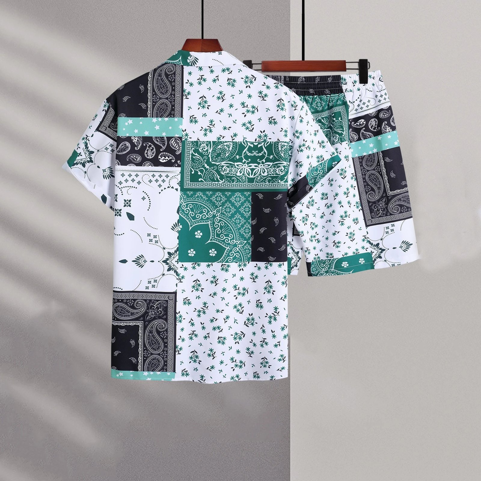 Cashew Flower Casual Shorts Cardigan Set For Men - Image 4