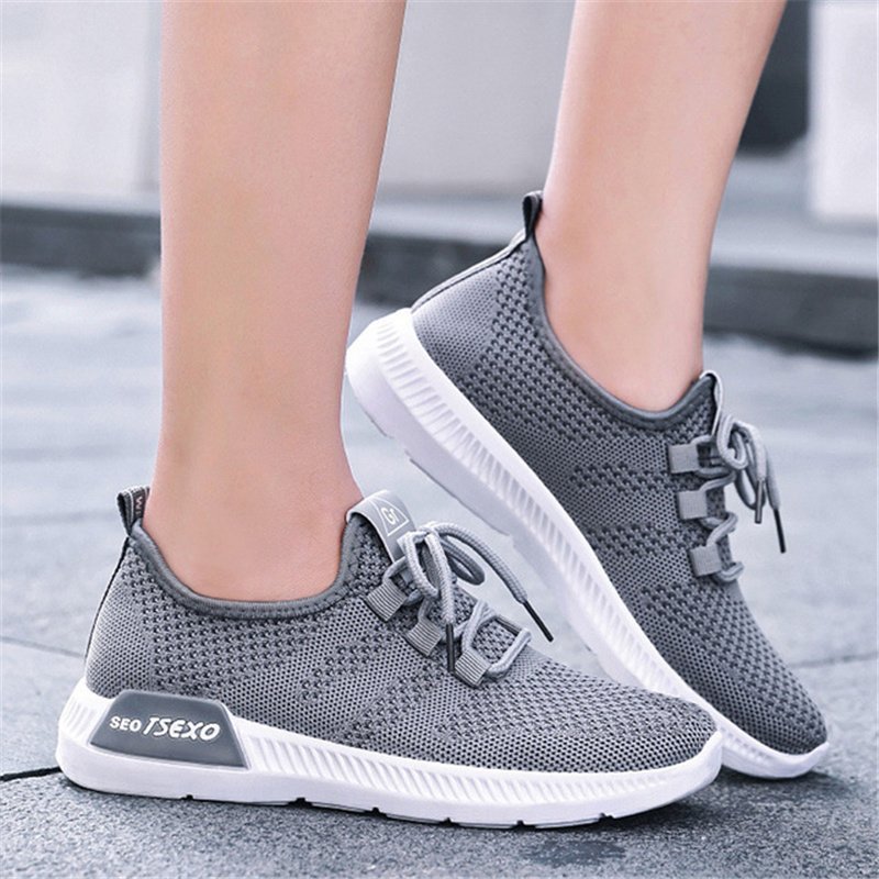 Mesh breathable casual shoes - Image 2