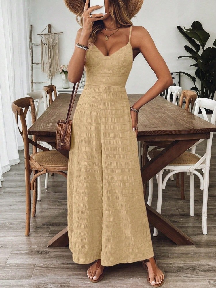 Fashionable Casual Jumpsuit With Shoulder Straps And A Bow Detail On The Back - Image 5