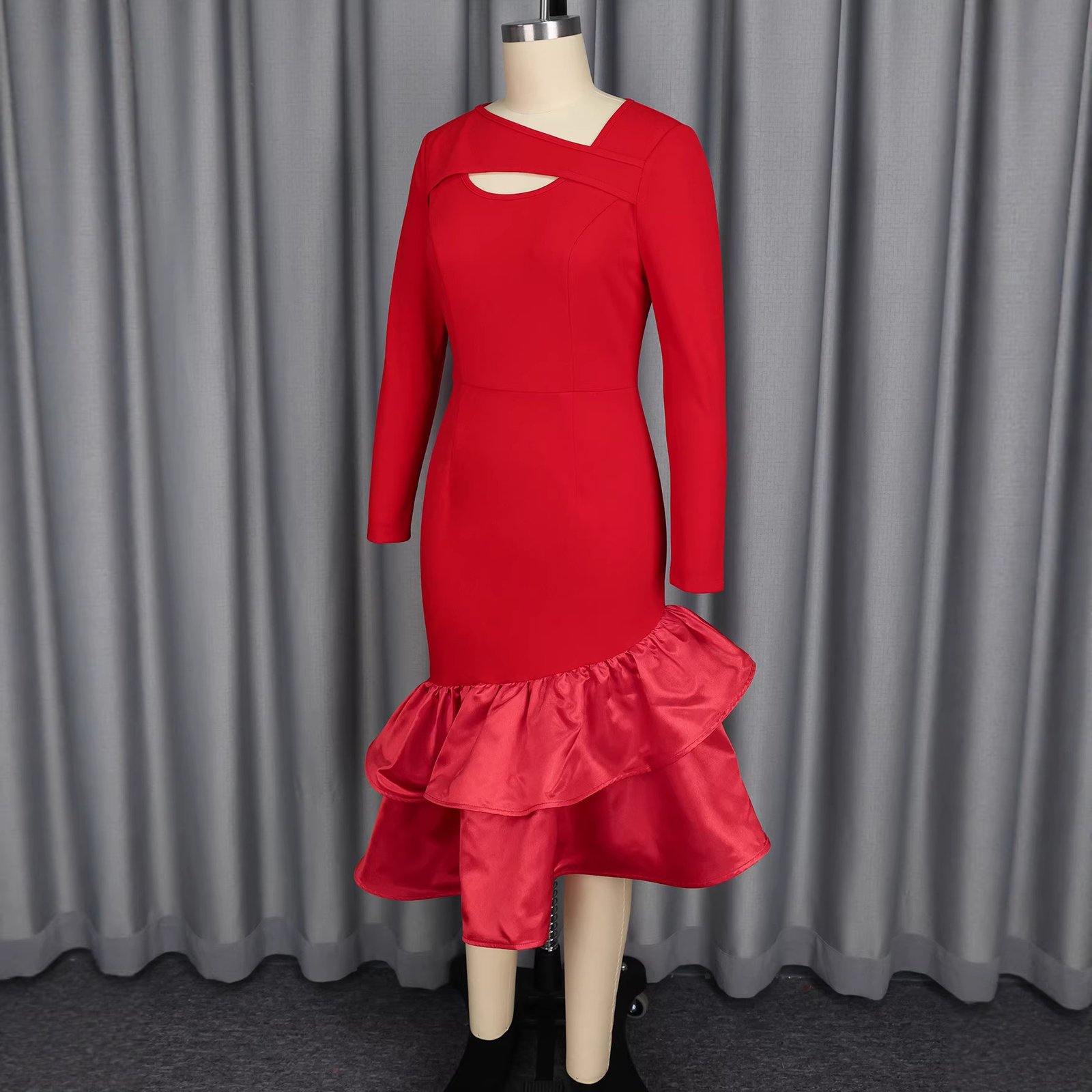 Red Off-shoulder Hollow-out Long-sleeve Dress With Satin Ruffled Hem - Image 4