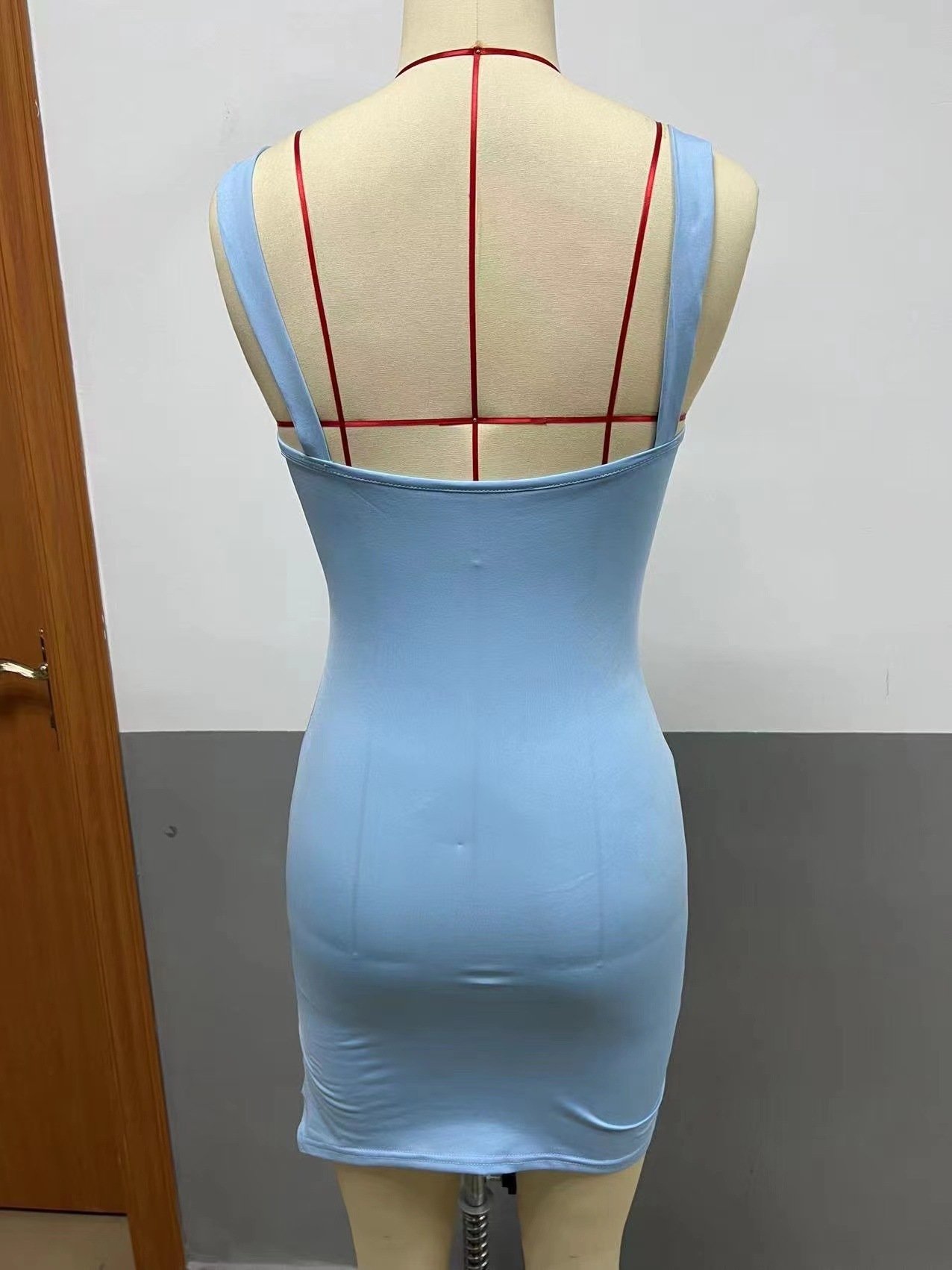 Women's Summer New V-neck Lace Hot Girl Strap Dress - Image 5