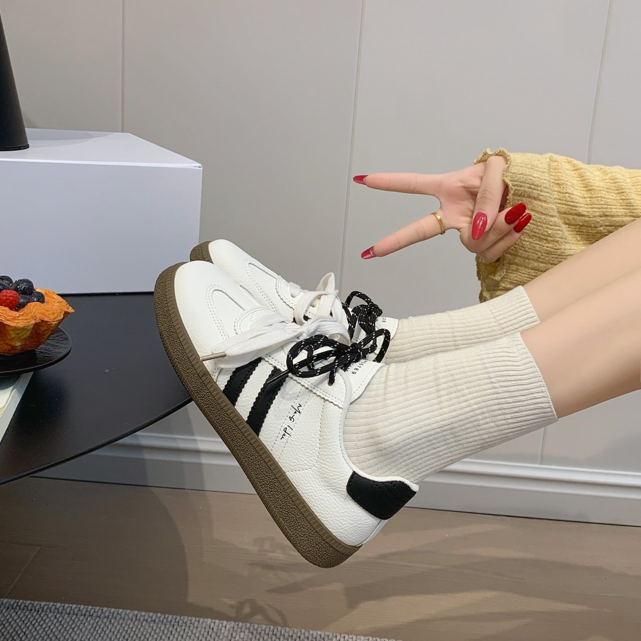 Soft Sole Summer Autumn 2026 New Casual Running Shoes Genuine Leather Student German Training Classic White Sneakers Women