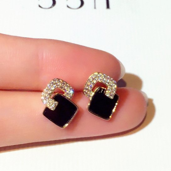 Fashion Design Sense Earrings Women - Image 3