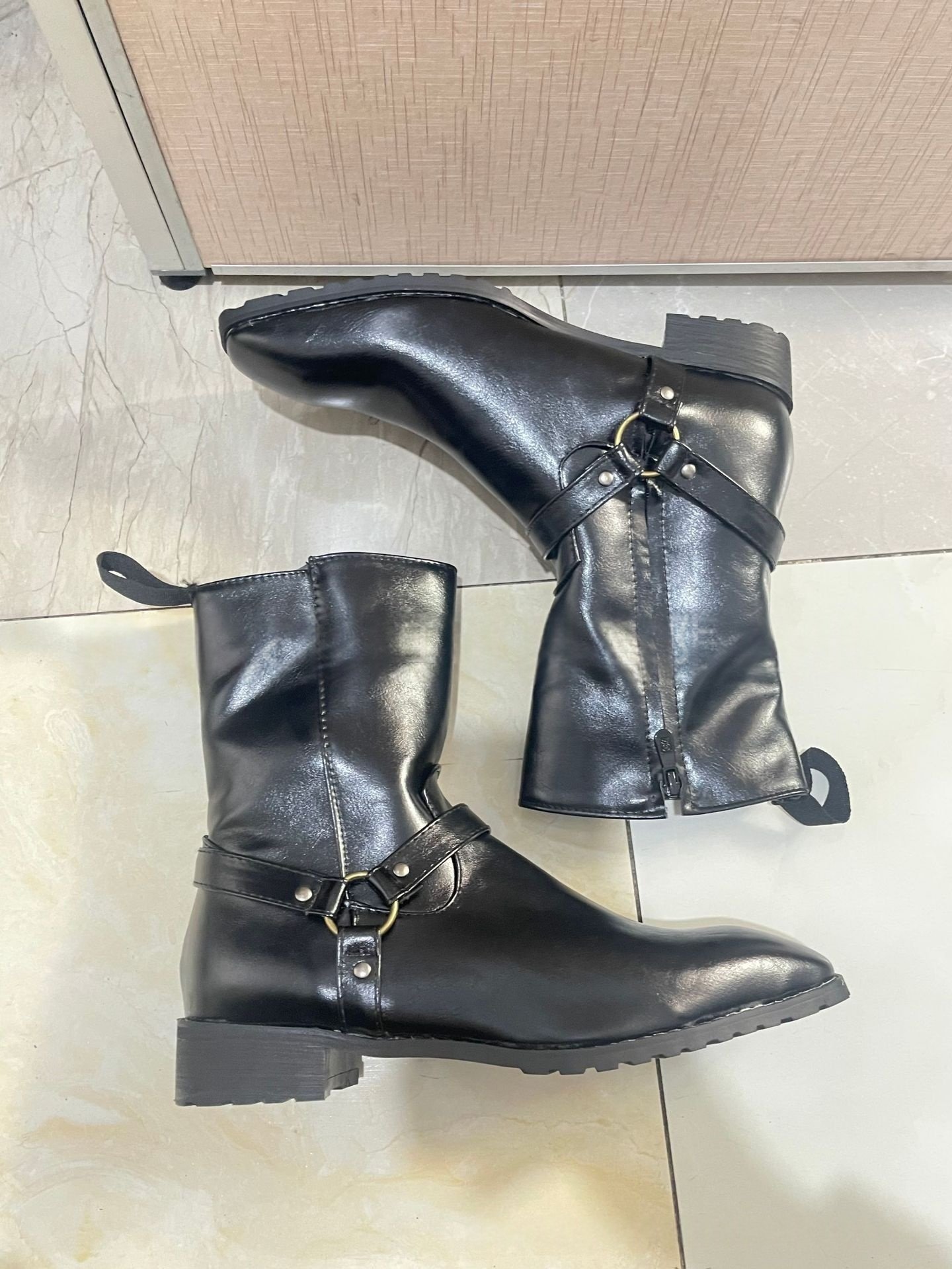 Plus-size Men's Fashionable Casual Dr Martens Boots - Image 3